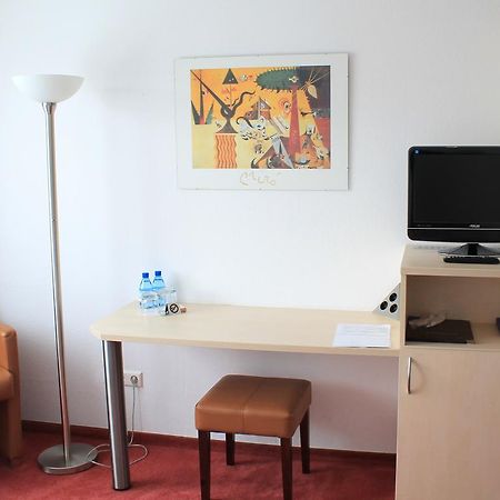 Hotel Am Bad Esslingen am Neckar Dış mekan fotoğraf