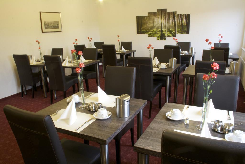 Hotel Am Bad Esslingen am Neckar Dış mekan fotoğraf